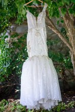 Load image into Gallery viewer, Pantora Bridal &#39;Gianna&#39; wedding dress size-06 PREOWNED
