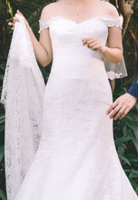 Load image into Gallery viewer, sareh nouri &#39;Jonnsen/Elise&#39; wedding dress size-02 PREOWNED
