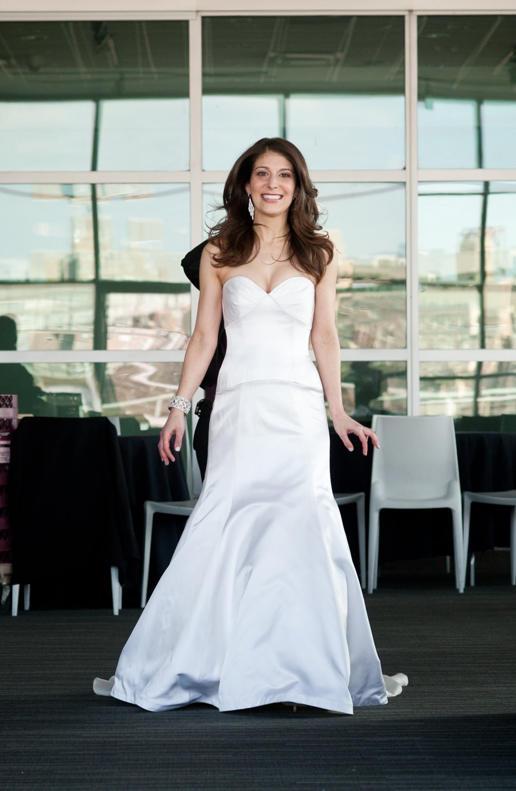 Junko Yoshioka 'Custom' size 0 used wedding dress front view on bride