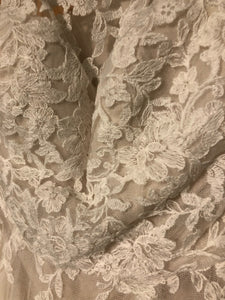 Watters 'Willowby' size 2 new wedding dress close up of fabric
