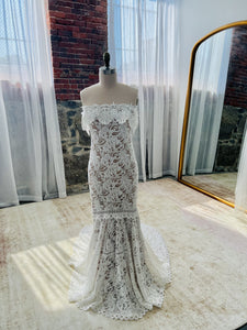 Grace Loves Lace 'Cien' wedding dress size-02 SAMPLE
