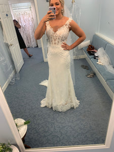 Lillian West '66012' wedding dress size-10 NEW