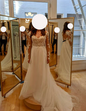 Load image into Gallery viewer, Hayley Paige &#39;Blush - Remi&#39; wedding dress size-06 SAMPLE
