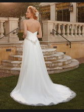 Load image into Gallery viewer, Casablanca Style 2041 - Casablanca - Nearly Newlywed Bridal Boutique - 2
