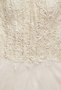 Oleg Cassini 'Strapless Ruffled' size 6 used wedding dress close up of fabric