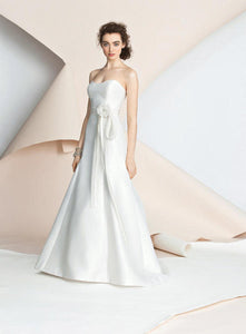 Alyne 'Charlene' wedding dress size-16 NEW