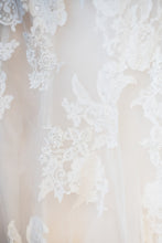 Load image into Gallery viewer, Venus &#39;VE8288XN&#39; size 2 used wedding dress close up of fabric
