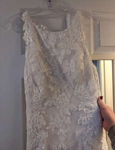 Maggie Sottero 'Unknown' wedding dress size-08 NEW