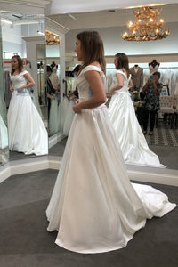 Venus 'AT4702X' wedding dress size-06 NEW
