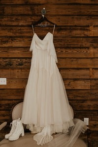 Leanne Marshall 'Montana' wedding dress size-00 PREOWNED
