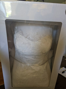David's Bridal 'Mermaid' wedding dress size-12 PREOWNED