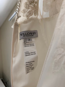 Watters 'Willow by- lanie' wedding dress size-02 PREOWNED