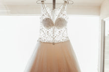 Load image into Gallery viewer, Fiore Couture &#39;Claire 119&#39; size 6 used wedding dress front view on hanger
