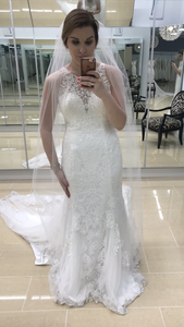 Essense of Australia 'ESSD2174' size 12 used wedding dress front view on bride