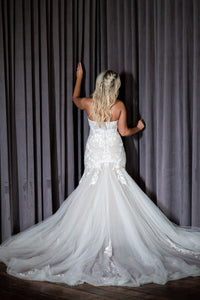Martina Liana '1211' wedding dress size-06 PREOWNED