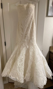 Enzoani 'Dakota' wedding dress size-10 PREOWNED