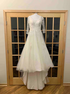 David's Bridal 'WG3877' wedding dress size-04 PREOWNED