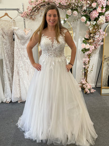 Adrienn Braun Couture 'LD29' wedding dress size-12 NEW