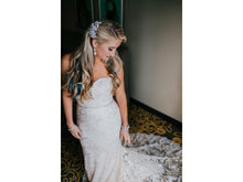 Load image into Gallery viewer, Ines Di Santo &#39;Honey&#39; size 8 used wedding dress front view on bride
