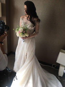 Galia Lahav 'Aria' size 4 used wedding dress side view on bride