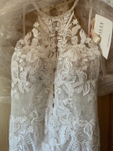 Load image into Gallery viewer, Morilee &#39;Bonita 2303&#39; wedding dress size-04 NEW
