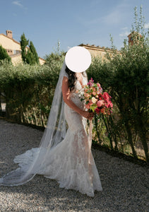 Tara Lauren 'Isolde' wedding dress size-02 PREOWNED