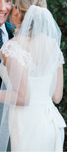 Load image into Gallery viewer, Trish Lee &#39;Betty&#39; size 6 used wedding dress back view on bride
