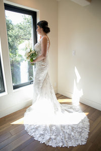 Allure Bridals '9808' wedding dress size-10 PREOWNED