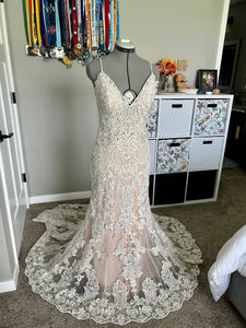 Allure Bridals 'L481' wedding dress size-08 NEW