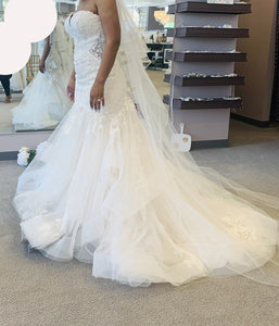 Essense of Australia 'D2908' wedding dress size-04 NEW