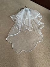 Load image into Gallery viewer, Maise  watters  &#39;Maise watters &#39; wedding dress size-02 NEW

