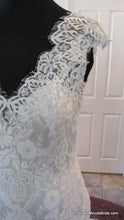 Load image into Gallery viewer, Allure Bridals &#39;Last Minute Bride&#39; size 2 used wedding dress close up of lace on mannequin
