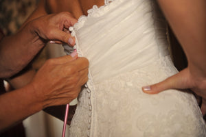 Enzoani 'Eva' size 6 used wedding dress back view close up