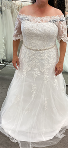 David's Bridal 'Jewel ' wedding dress size-16 NEW