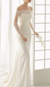 Rosa Clara 'Dado' size 0 used wedding dress front view on model