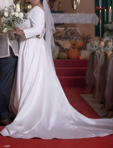 David's Bridal 'WG4005DB' wedding dress size-10 PREOWNED