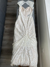 Load image into Gallery viewer, Watters &#39;Twilla &#39; wedding dress size-06 PREOWNED
