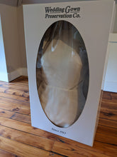 Load image into Gallery viewer, Sarah Seven &#39;Breakfast for Dinner&#39; wedding dress size-02 PREOWNED
