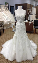 Load image into Gallery viewer, Maggie Sottero &#39;Delores&#39; - Maggie Sottero - Nearly Newlywed Bridal Boutique - 3
