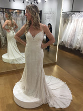 Load image into Gallery viewer, Sottero and Midgley &#39;Unknown&#39; wedding dress size-06 PREOWNED
