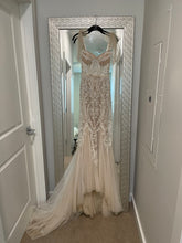 Load image into Gallery viewer, BERTA &#39;20-P102&#39; wedding dress size-02 PREOWNED
