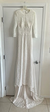 Load image into Gallery viewer, Lillian West &#39;66023&#39; wedding dress size-08 NEW
