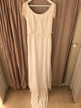 Load image into Gallery viewer, Rosa Clara &#39;Divan&#39; size 8 sample wedding dress front view on hanger
