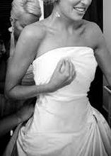 Load image into Gallery viewer, Romona Keveza Grace A-Line Wedding Dress - Romona Keveza - Nearly Newlywed Bridal Boutique - 2
