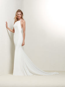 Pronovias 'Drabea' size 10 new wedding dress front view on model