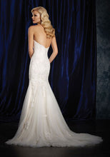 Load image into Gallery viewer, Alfred Angelo &#39;984&#39; size 14 new wedding dress back view on model
