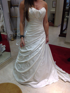 Simone Carvalli Style 7169 - Simone Carvalli - Nearly Newlywed Bridal Boutique - 2
