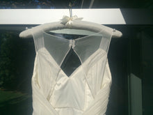 Load image into Gallery viewer, Hayley Paige &#39;Jordan&#39; - Hayley Paige - Nearly Newlywed Bridal Boutique - 2
