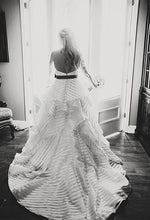 Load image into Gallery viewer, Hayley Paige &#39;Guindon&#39; size 4 used wedding dress back view on bride black and white

