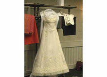 Load image into Gallery viewer, Jin Wang &#39;Vintage Style&#39; - Jin Wang - Nearly Newlywed Bridal Boutique - 4
